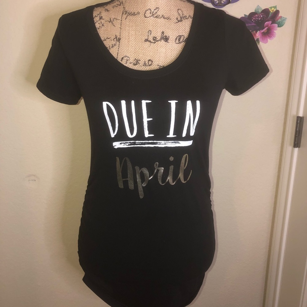 Motherhood Black with Gold Lettering Due in April T-Shirt Size Extra Small